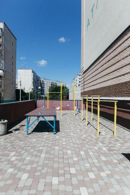 Atlant Luxury Apartments On Golovna Навпроти Тц Депот, Безконтактне Заселення Tjernivtsi Eksteriør billede